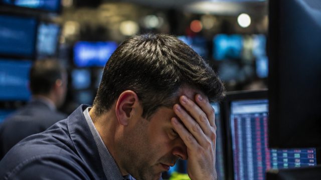 Market Turmoil: Tech Sector Decline Raises Alarm Over AI Investments | slot demo bimabet, ukuran tin