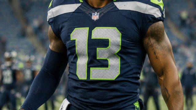 Ernest Jones: A Game-Changer for Seahawks as He Enters NFL Top 100 | apk slot tanpa deposit 2020 lan