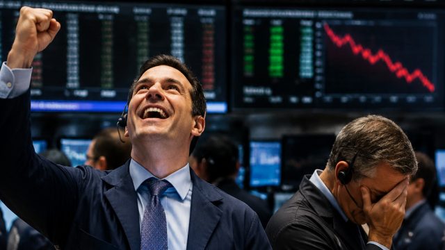 Market Reactions: Dow Surges While Nasdaq Faces Headwinds Ahead of Key Earnings | raja royal slot, p